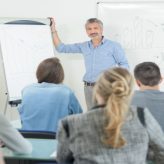 How Can I Find The Right Ceramic School?